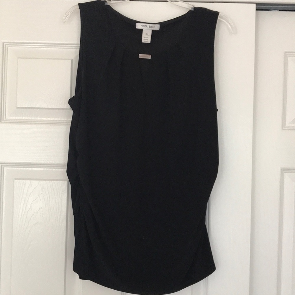 White House Black Market Sleeveless blouse